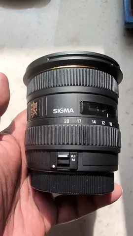 Sigma 10-20 MM 1:4:5.6 DC HSM wide lense