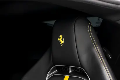 2021 Ferrari SF90 STRADALE — фото 14