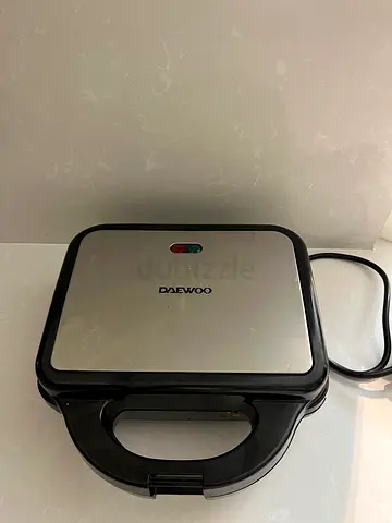 Daewoo 2-Slice Sandwich Maker / Toastie Maker