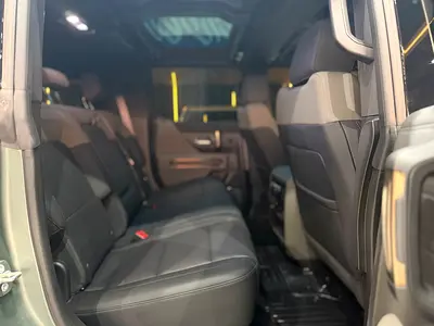 2024 GMC HUMMER 照片 13