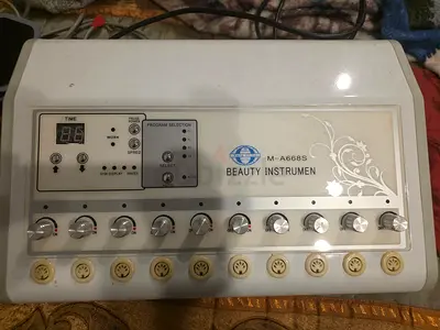 Kang Si Ya M-A668S Professional Electrical Muscle Stimulator / Beauty Instrument