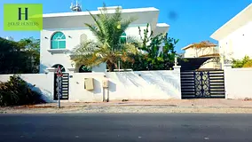 Stand alone 5BR Villa Near Beach