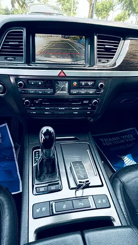 صورة 4 لـ 2017 Genesis G80