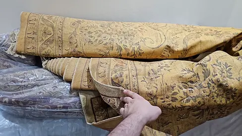 Large Vintage Traditional Persian-Style Rug – Beige/Gold