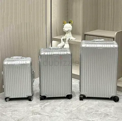 Rimowa full matel luggages Set