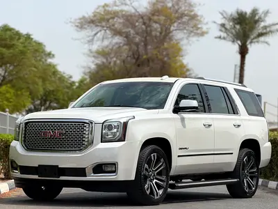 2018 GMC YUKON — фото 4