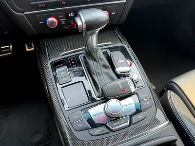 2015 AUDI S6 — фото 10