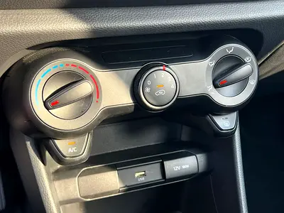 2023 KIA PICANTO 缩略图 17