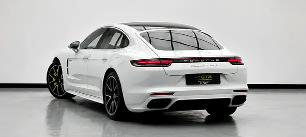 صورة 6 لـ 2018 Porsche PANAMERA
