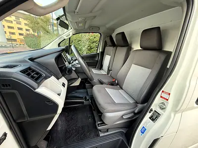 Toyota HiAce, миниатюра 11