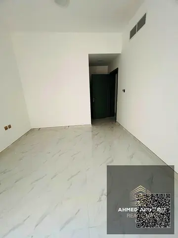Brand New 1-Bedroom Apartment for Annual Rent in Al Mowihat 3 - Near Choueifat School & MBZ Road An outstanding modern residential opportunity! Spacio