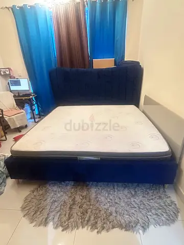 Comfortable Blue Velvet Bed Frame with Mattress