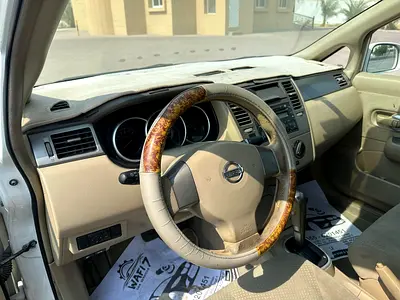 صورة 4 لـ 2011 Nissan TIIDA