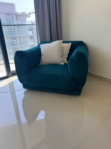 Comfortable teal single-seater armchair / accent chair. Custom-made but too big for my space.