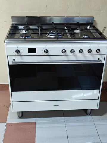 Smeg brand top gas oven electric cooker 90cm lastest model