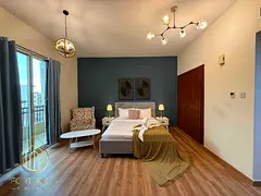 Fully Furnished & Fully Equipped Kitchen| Mid Unit| Community View