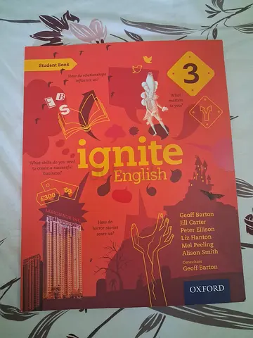 (Year 8 english book) Ignite English Student Book 3 (Oxford) - Level 3