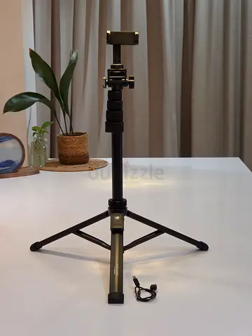 170cm Extendable Selfie Stick & Tripod – 3-in-1