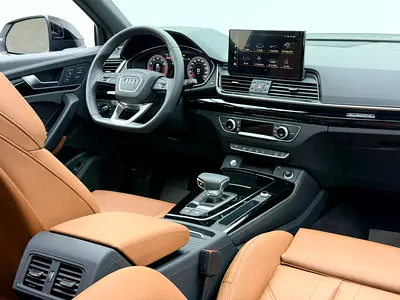 2024 Audi Q5 45 TFSI quattro S line — zdjęcie 11