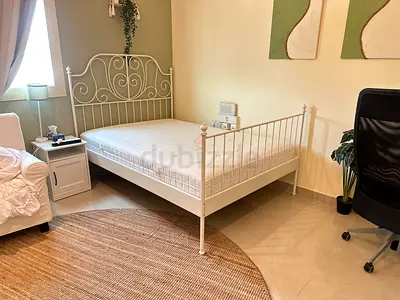 IKEA Double Bed with Mattress – Metal (140 × 200 cm)

Excellent condition IKEA double bed with a com
