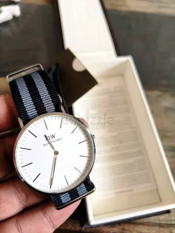 Daniel Wellington watch with Box,good condition