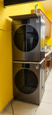 Free delivery Samsung Ai bespoke 26 kg washer and 17 kg dryer set