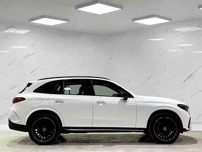 Mercedes-Benz GLC 200 4MATIC AMG Line Night Edition, миниатюра 4