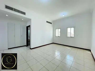FANTASTIC 4 MASTER BEDROOMS VILLA IN KHALIFA CITY A