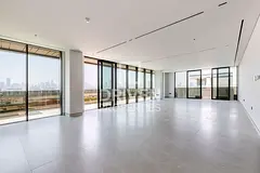 Luxury Penthouse | Spacious Layout | Skyline View