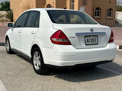 صورة 6 لـ 2011 Nissan TIIDA