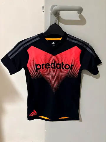 Adidas Predador Black/Red Football Jersey - Size small