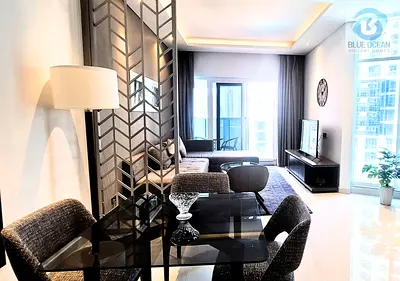 Royal | Stunning | High Floor | Centrally Located & With Full Canal View