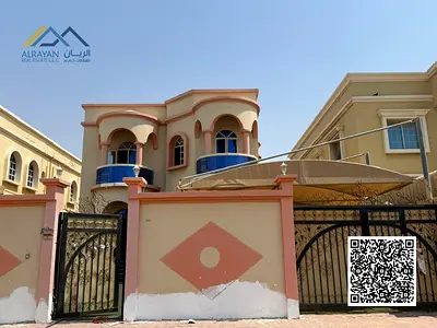 فيلا ملكية فاخرة 5 غرف ماستر للإيجار في المويهات 1 | تشطيبات راقية وقريبة من طريق الشيخ محمد بن زايد