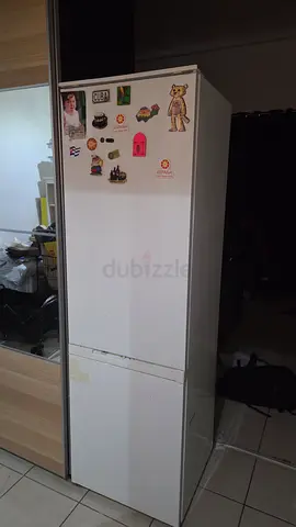 Fridge 300 aed -