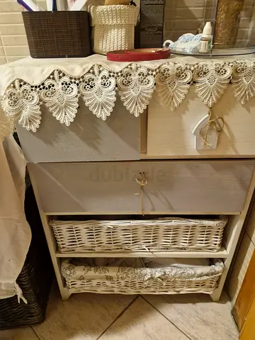 Small white wooden storage cabinet with wicker drawers - good condition