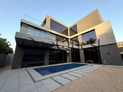 5BR signature | Freehold | Corner | Big Plot | Lift