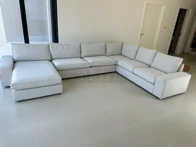 IKEA KIVIK U-Shape Corner Sofa – Light Grey

Beautiful and spacious U-shape corner sofa in elegant l