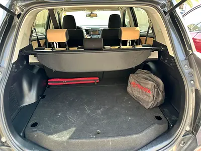 2017 Toyota RAV 4 — фото 8
