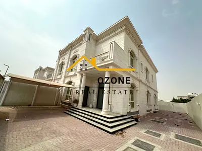 Specious 5-Bedrooms Villa/*For Rent In Hoshi