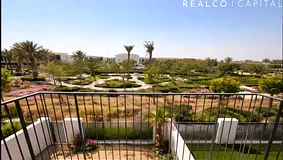 Best Location | Single Row | Backing Park | Bright
