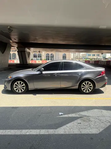 صورة 7 لـ 2014 Lexus IS-SERIES