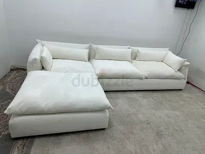 Selling marina home lshape sofa