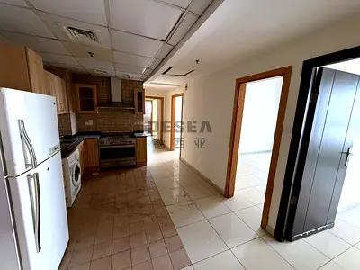 High Floor| Close to Metro| Vacant