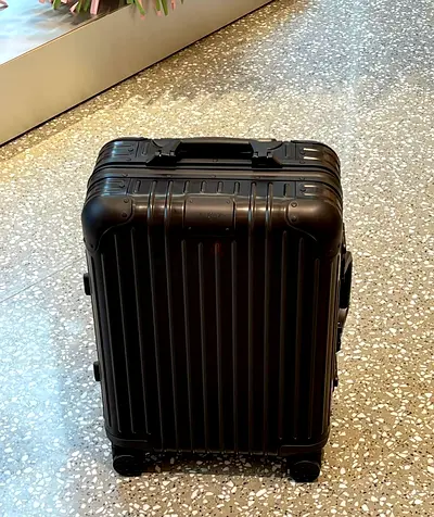 Aluminum cabin luggage