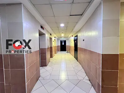 للبيع غرفتين وصالة في أبراج الخور مع غرفة خادمة ب 3 حمام السعر 460 الف المساحة 1430 مع الفرش