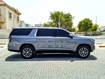 2021 Chevrolet SUBURBAN 照片 4