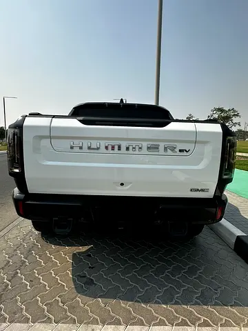 صورة 4 لـ 2022 GMC HUMMER