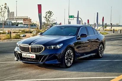 2024 BMW 5-SERIES photo 3