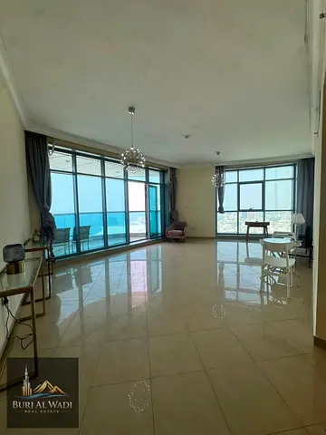 للبيع العاجل شقه مميزة كورنيش عجمان