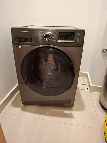 Samsung combo washer dryer like new with fully dryer 8+6 free delivery installation